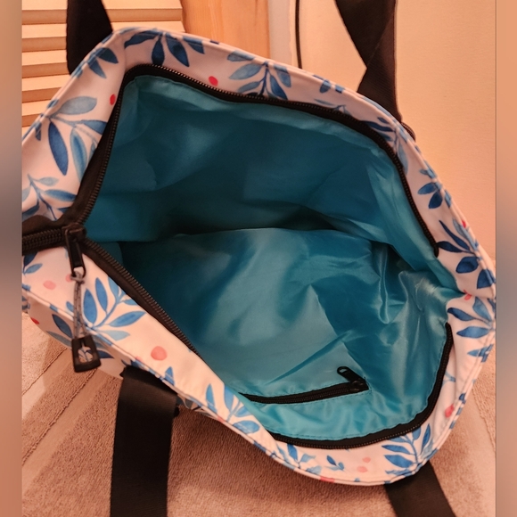 Travel Bag - Beach Bag - Gym Bag - Picture 3 of 7